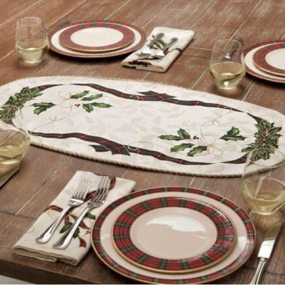 Lenox Other - Lenox Oval Centerpiece